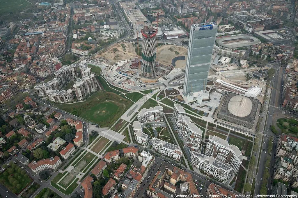 Mita Milano City Life Roof Garden 0*, מילאנו איטליה